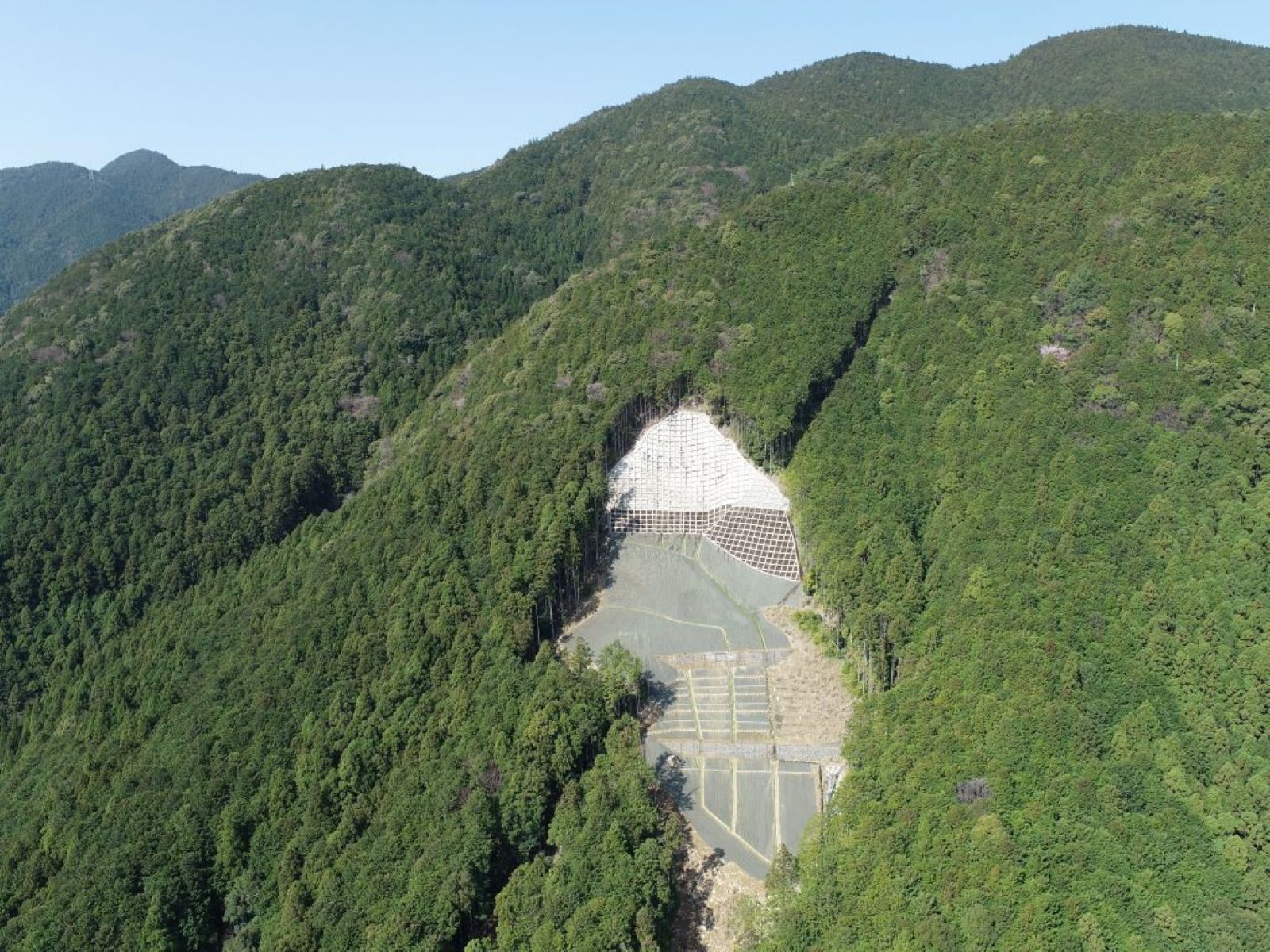 林地荒廃防止施設災害復旧事業工事
